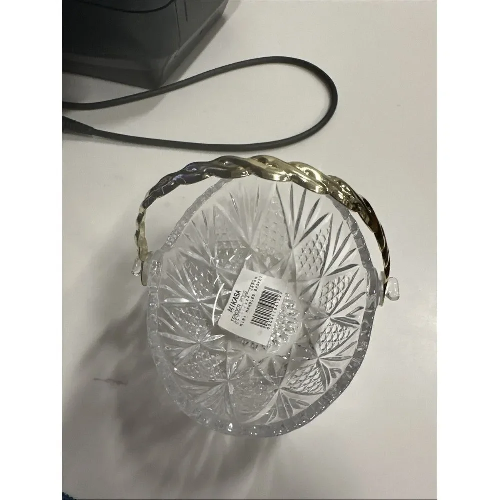 Mikasa Crystal Clear Decorative Mini Basket W/Removable‎ Gold Handle - Excellent